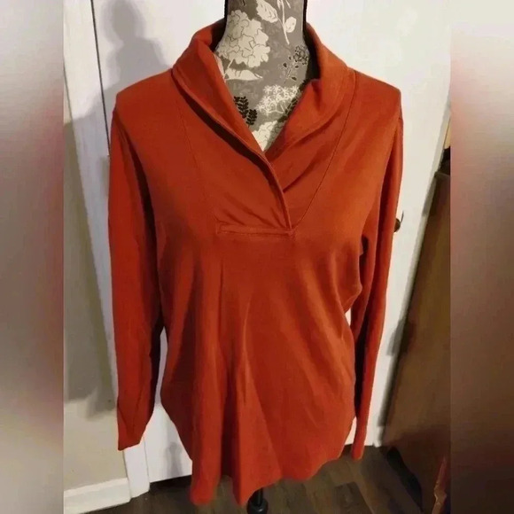 LL BEAN  long sleeve closet staple casual fall winter - Picture 1 of 4
